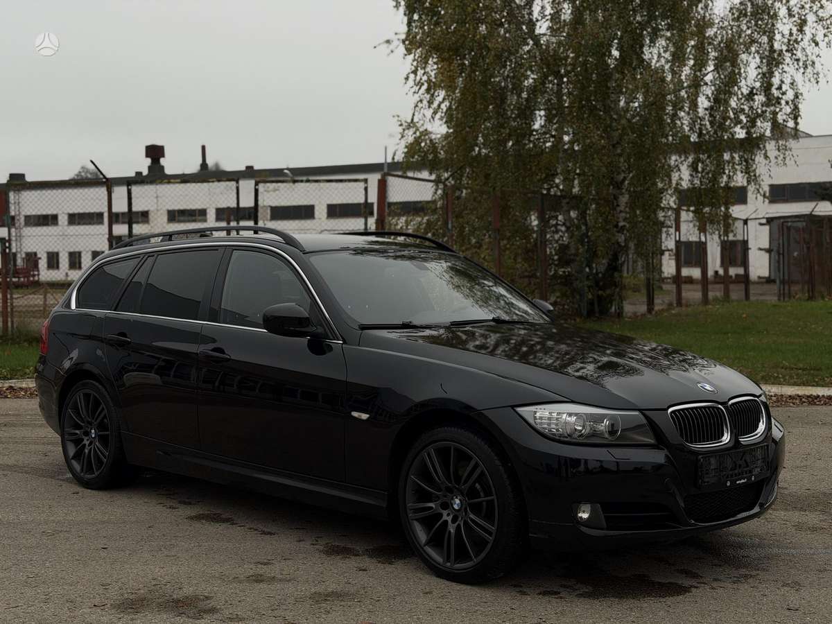 BMW 325, 3.0 l., wagon