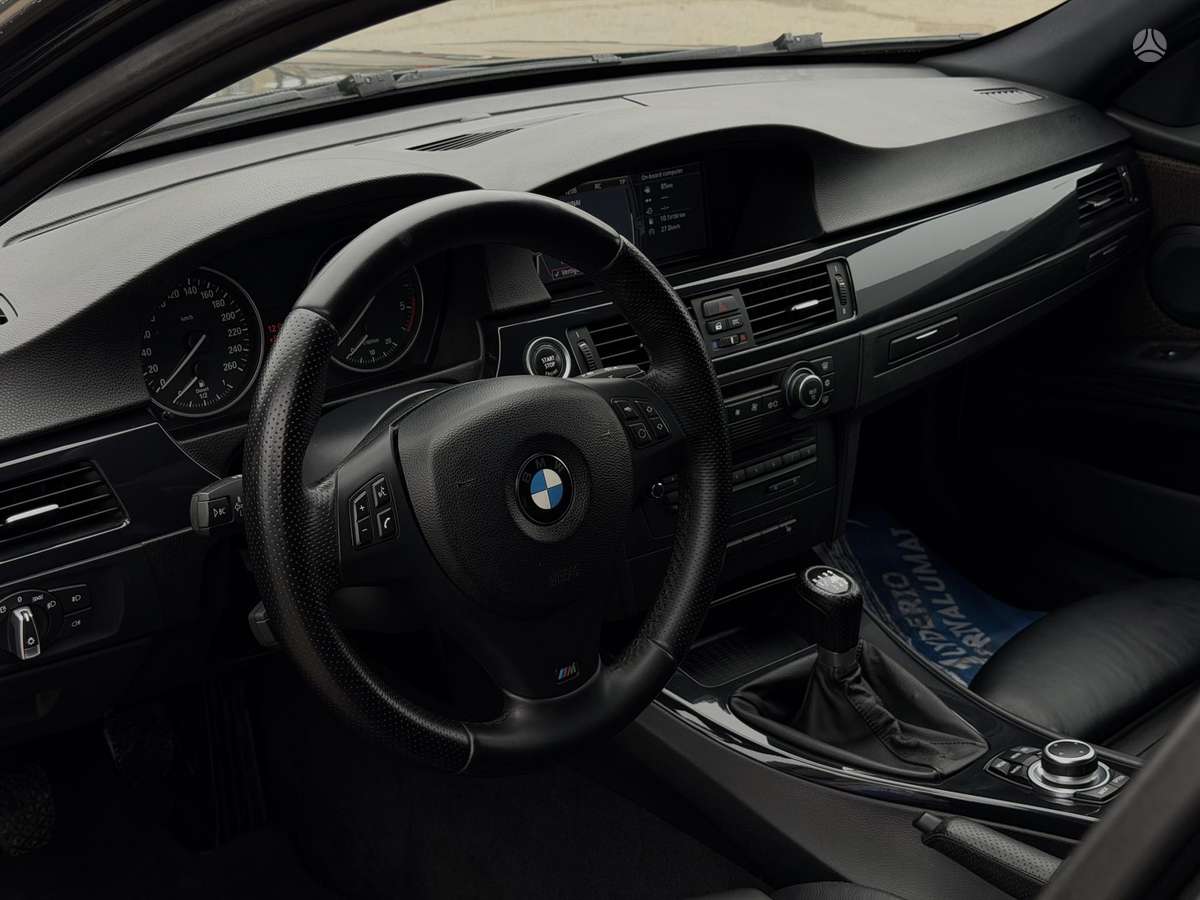 BMW 325, 3.0 l., universalas