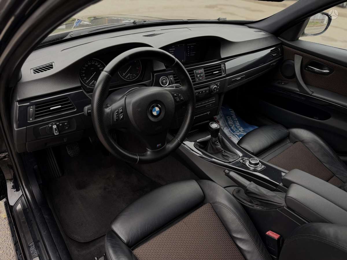 BMW 325, 3.0 l., universalas