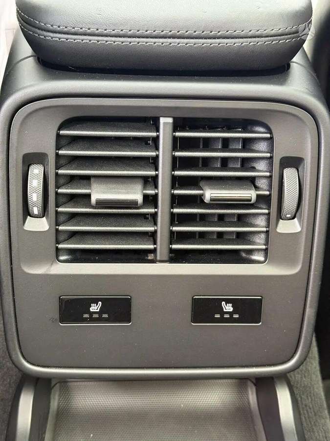 Porsche Taycan, universalas