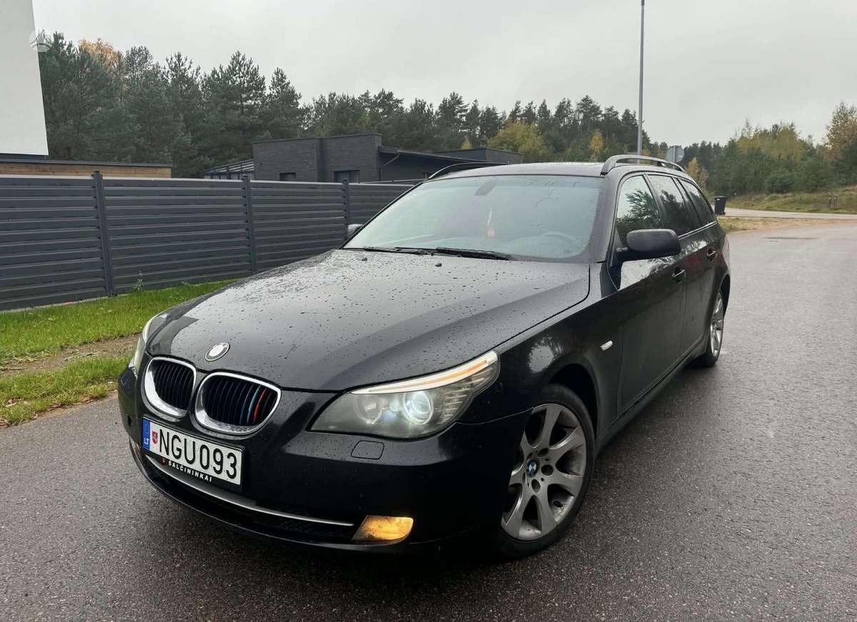 BMW 520, 2.0 l., wagon