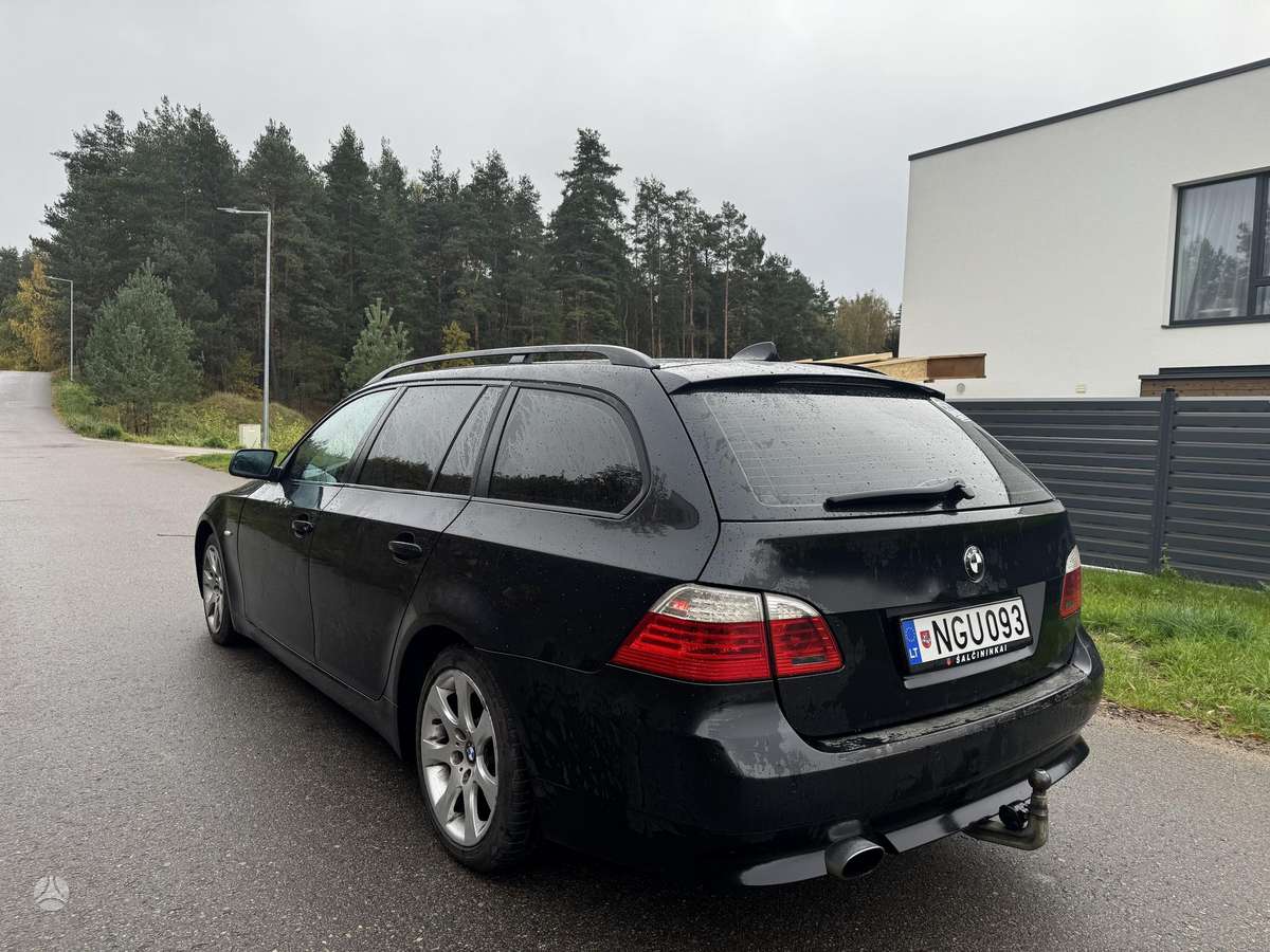 BMW 520, 2.0 l., wagon