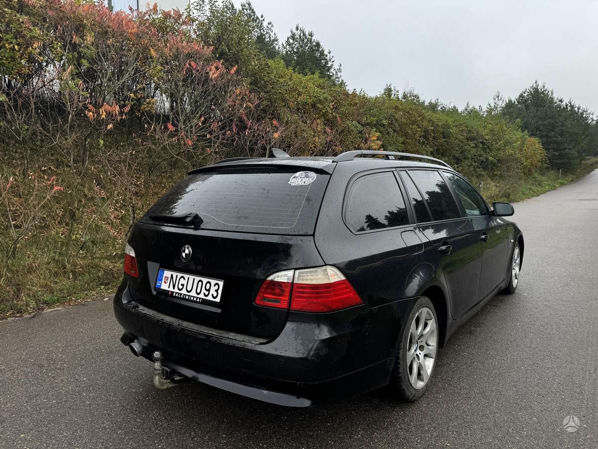 BMW 520, 2.0 l., wagon