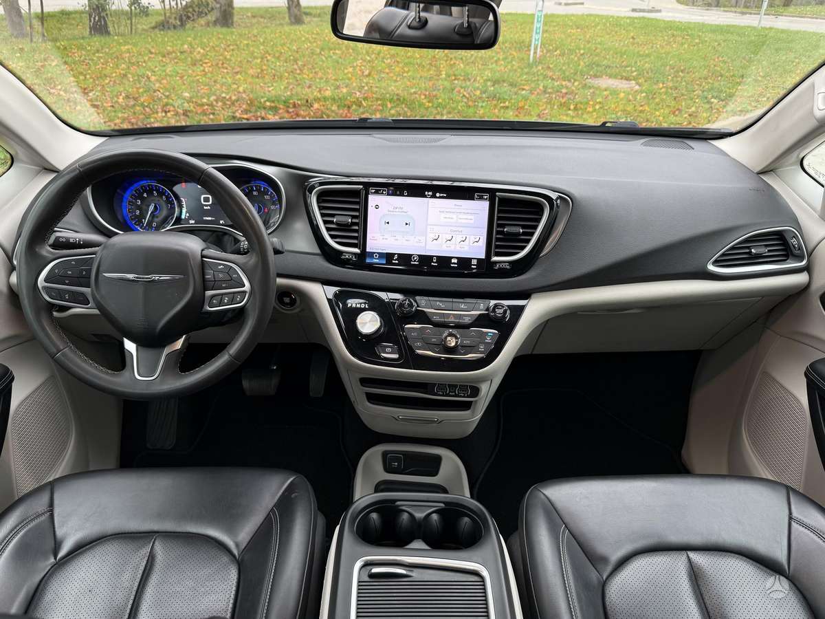 Chrysler Pacifica, 3.6 l., Минивэн