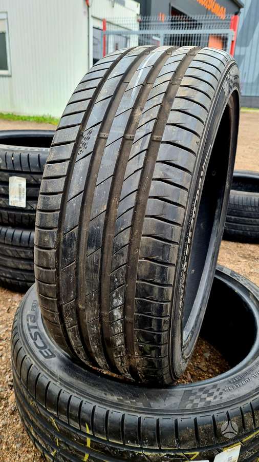 Kumho Ecsta PS71, summer 245/40 R20