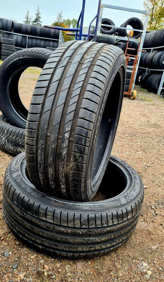 Kumho Ecsta PS71, summer 245/40 R20