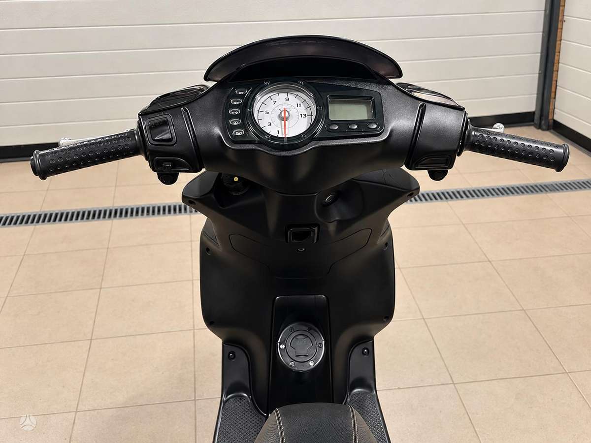 Piaggio NRG 48cc, мотороллеры / мопеды