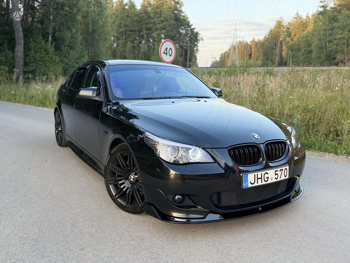 BMW 525, 2.5 l., Седан