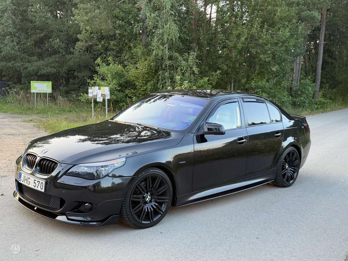 BMW 525, 2.5 l., Седан