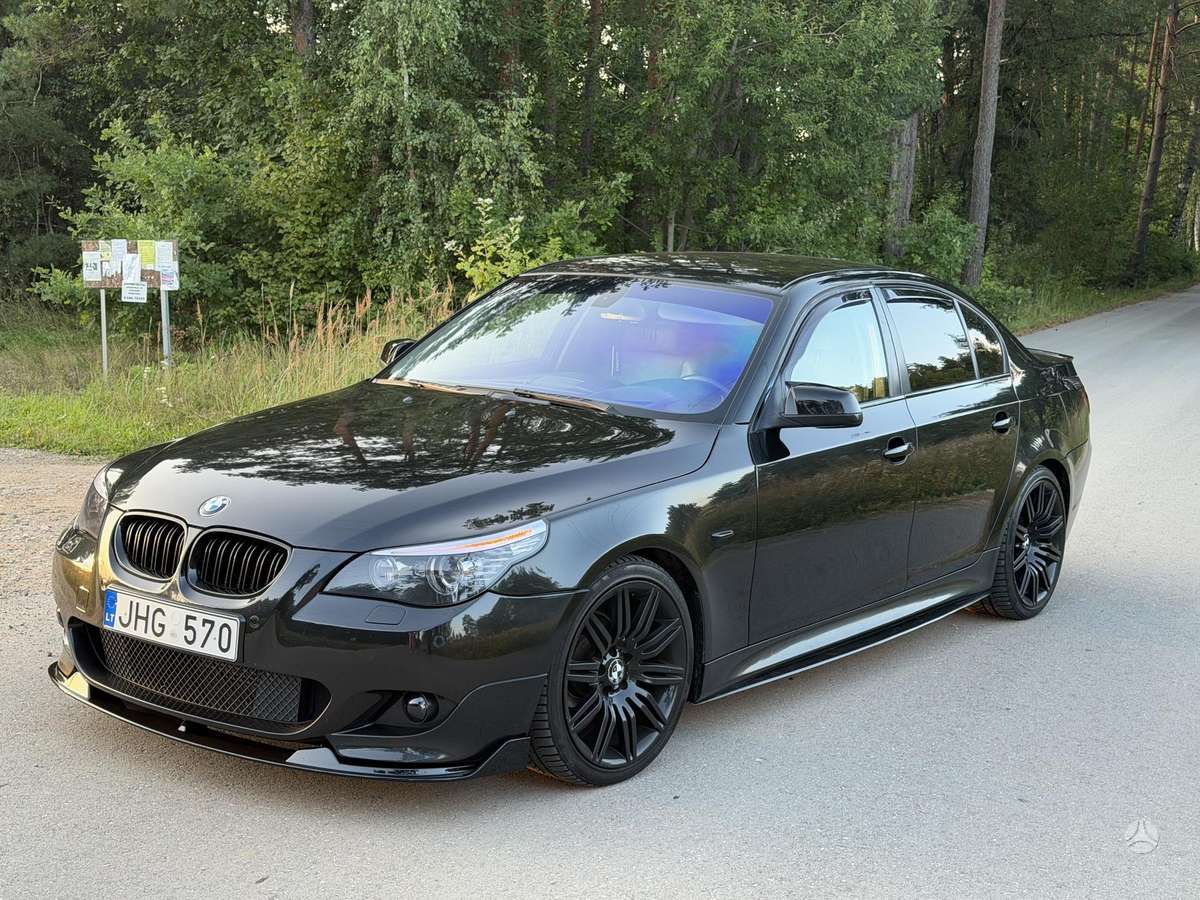 BMW 525, 2.5 l., Седан