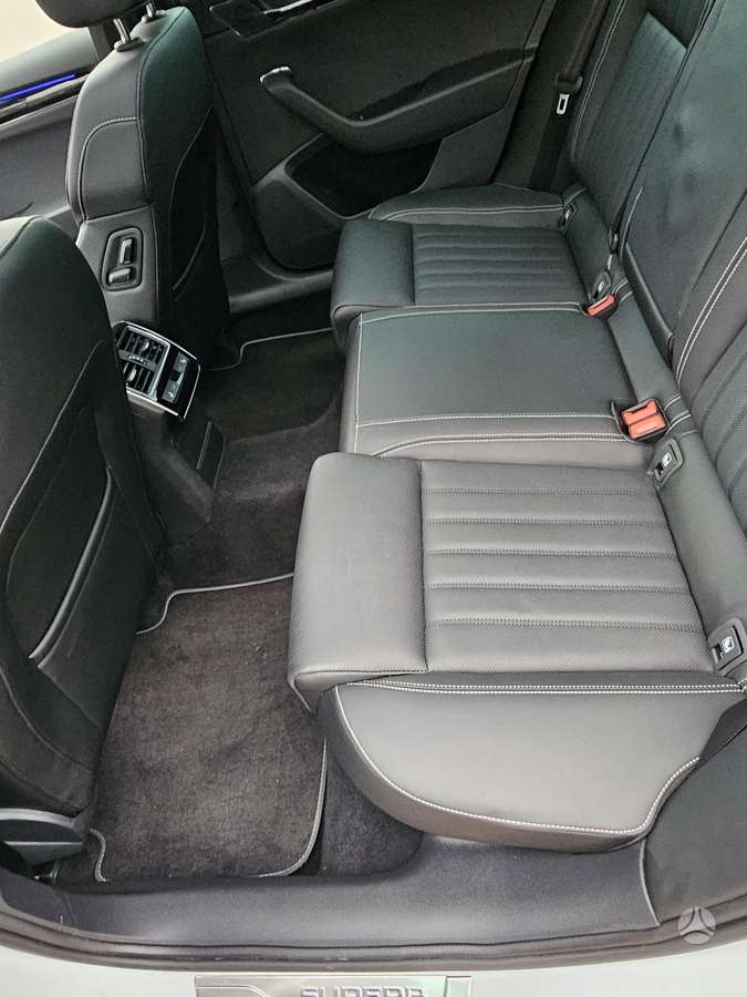 Skoda Superb, 2.0 l., wagon