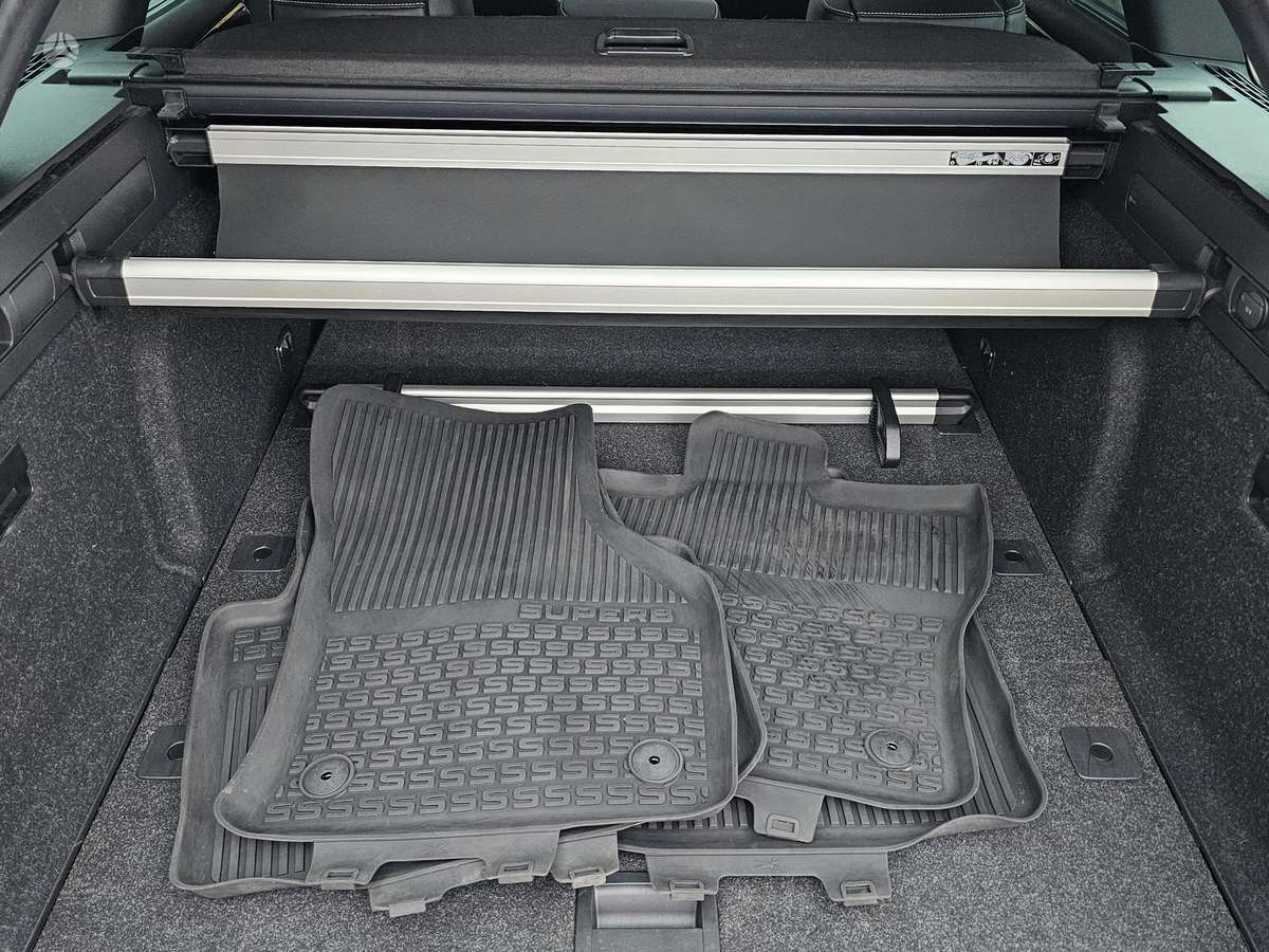 Skoda Superb, 2.0 l., wagon