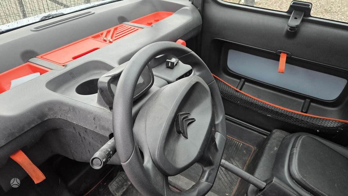 Citroen Ami, Хэтчбек