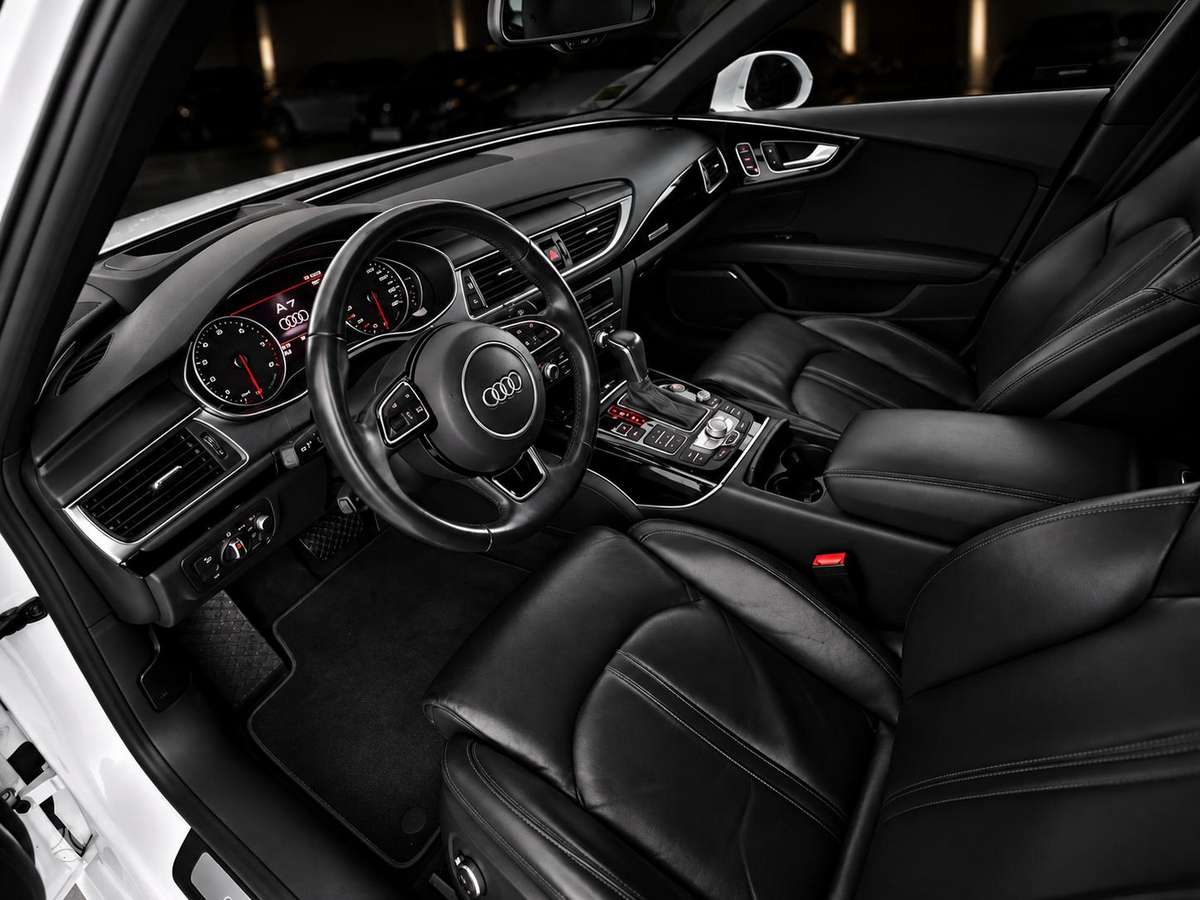Audi A7, 2.0 l., Седан