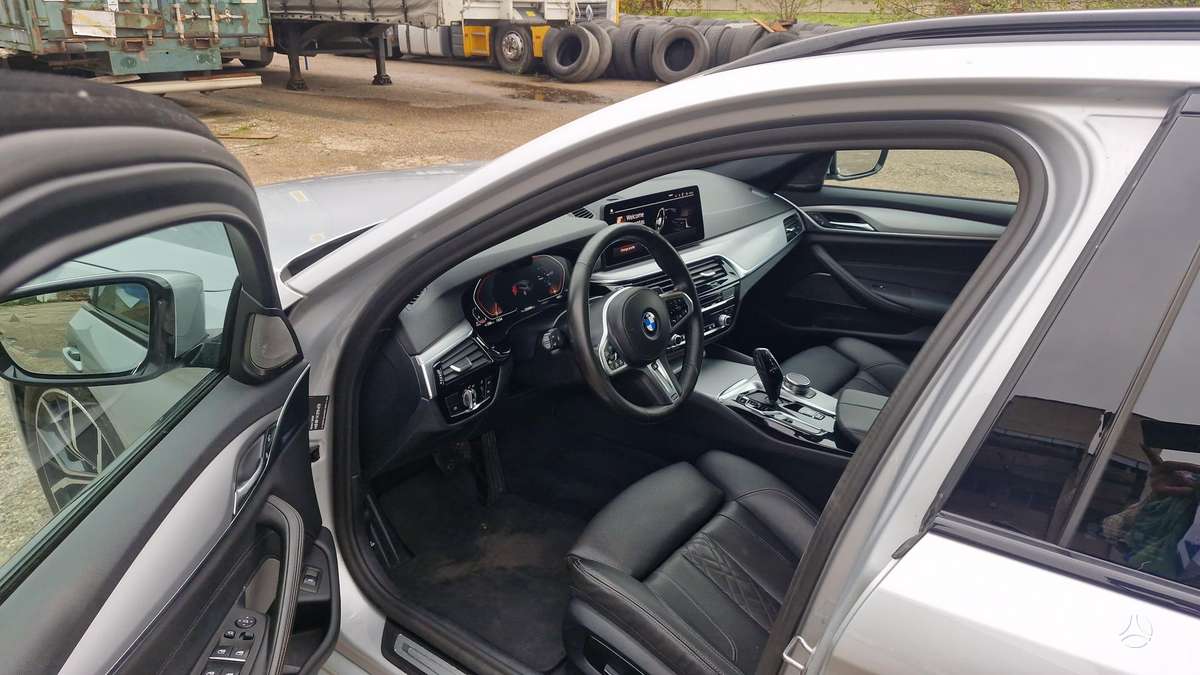 BMW 520, wagon