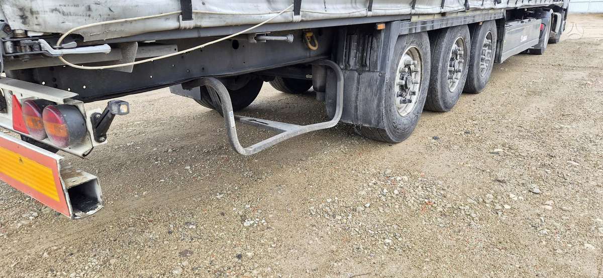 Krone SD, curtain / tarpaulin