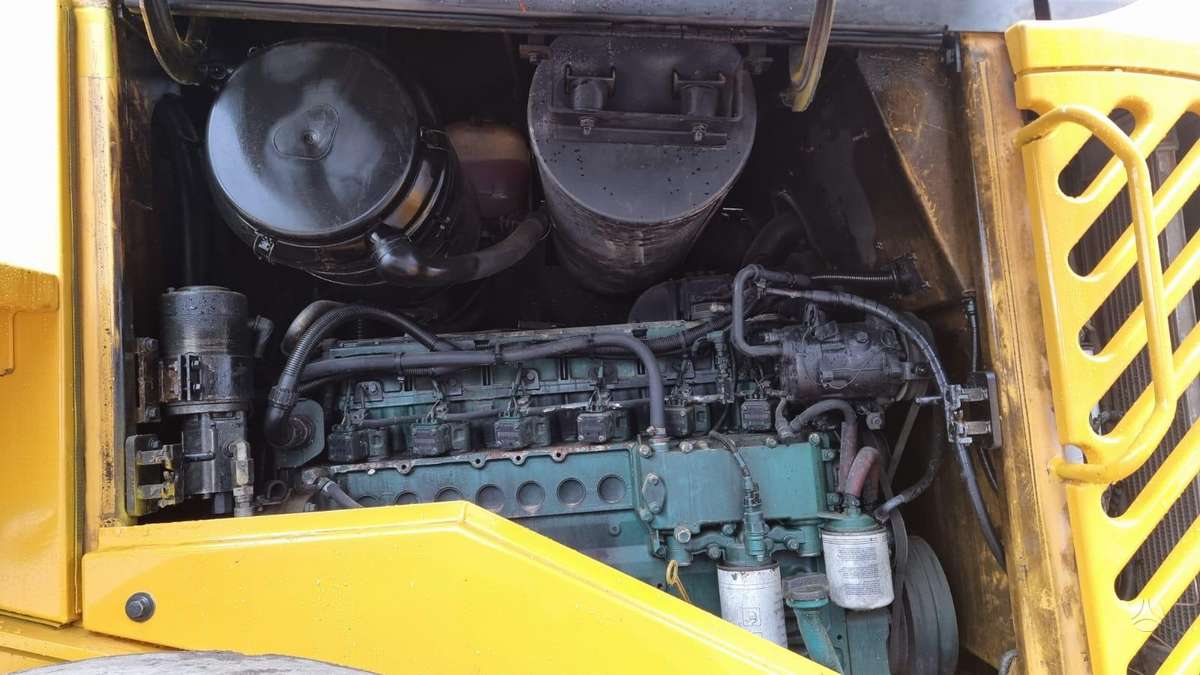 Volvo L 120E, frontal loader