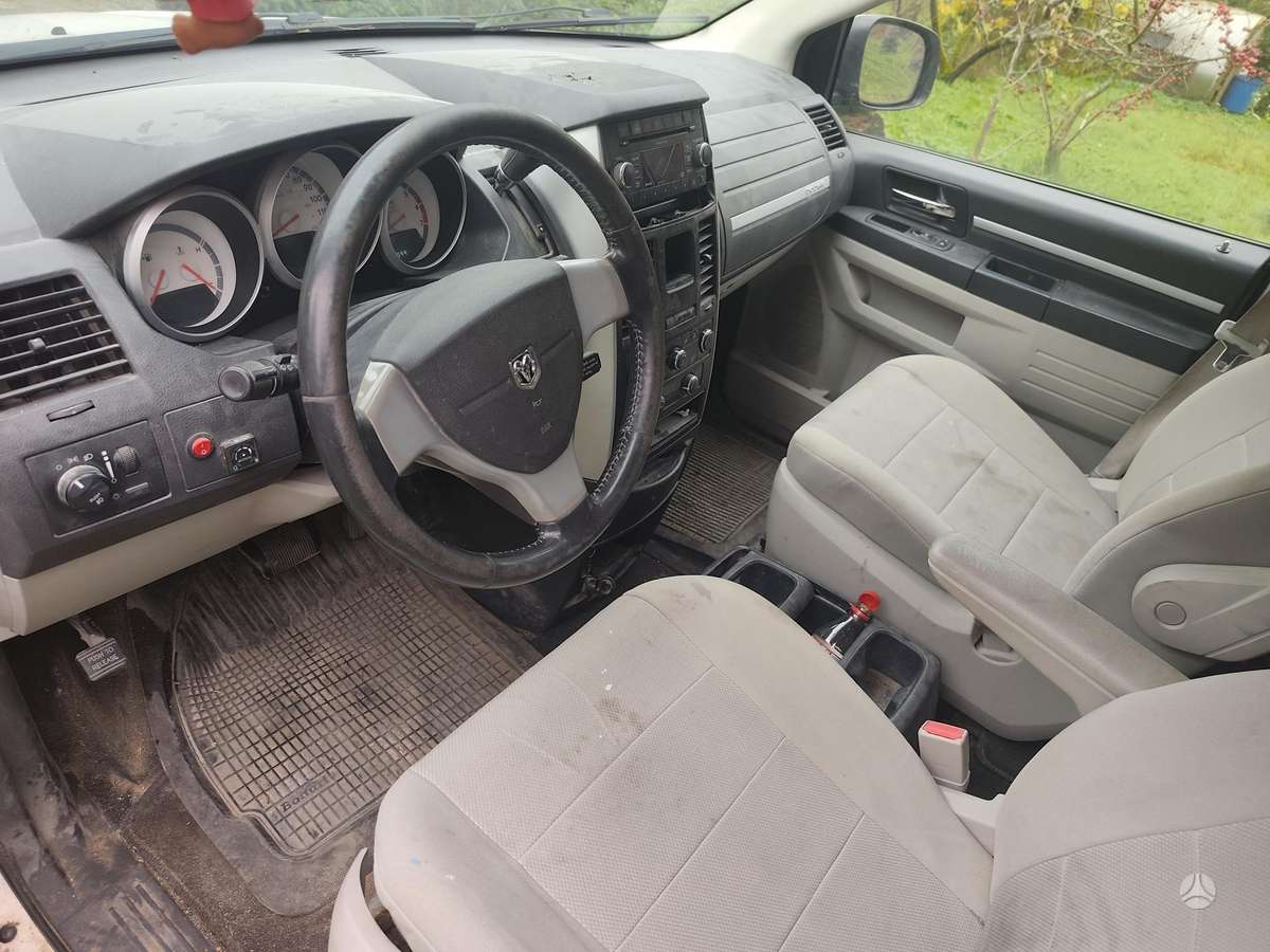 Dodge Grand Caravan