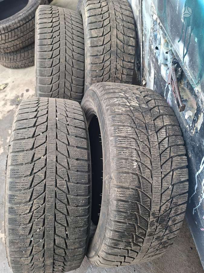 Triangle, vissezonas 215/55 R16