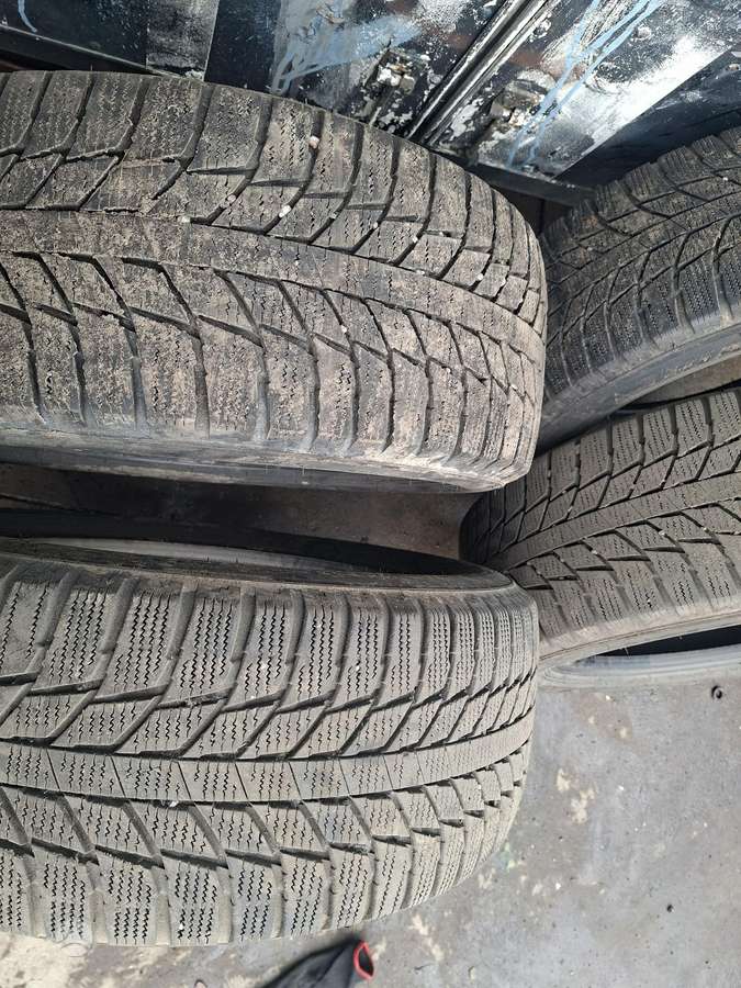Triangle, всесезонные 215/55 R16