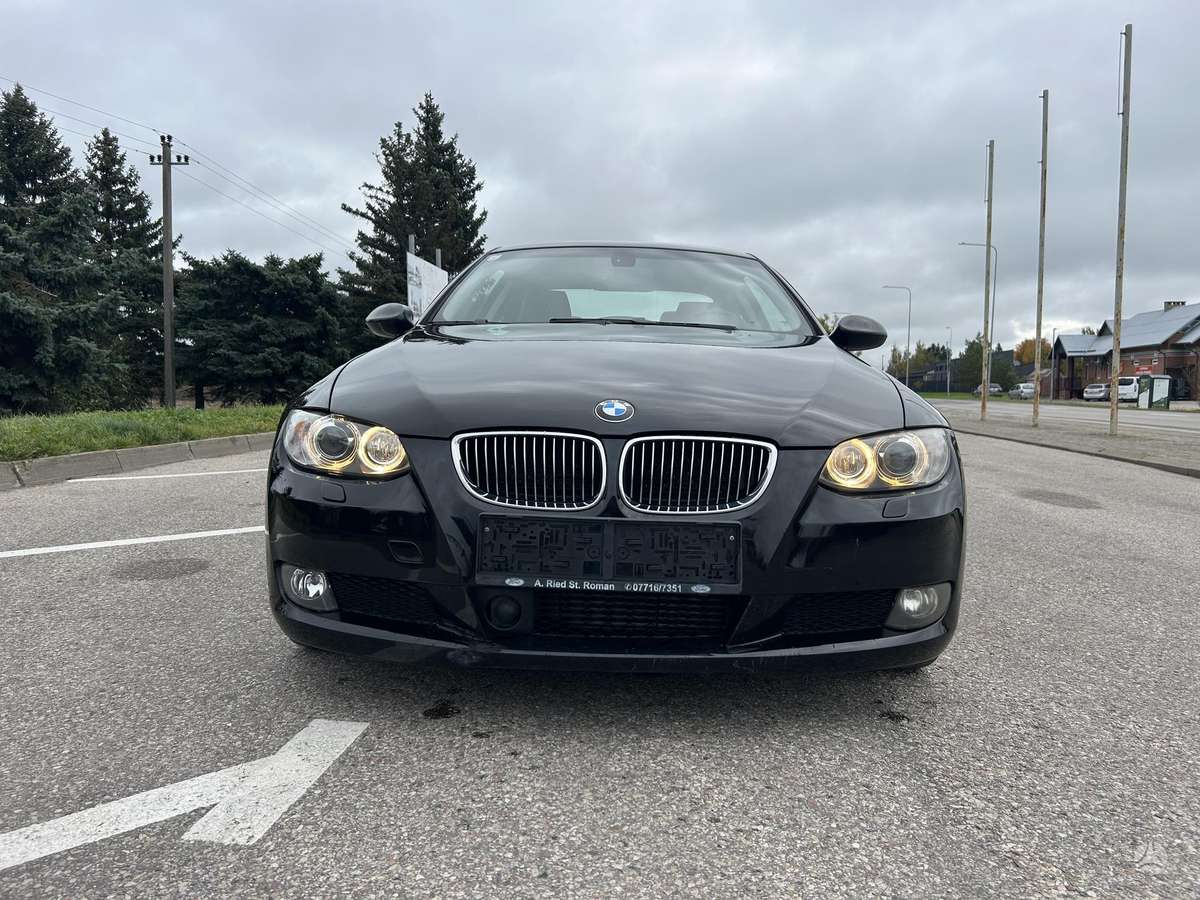 BMW 330, 3.0 l., coupe