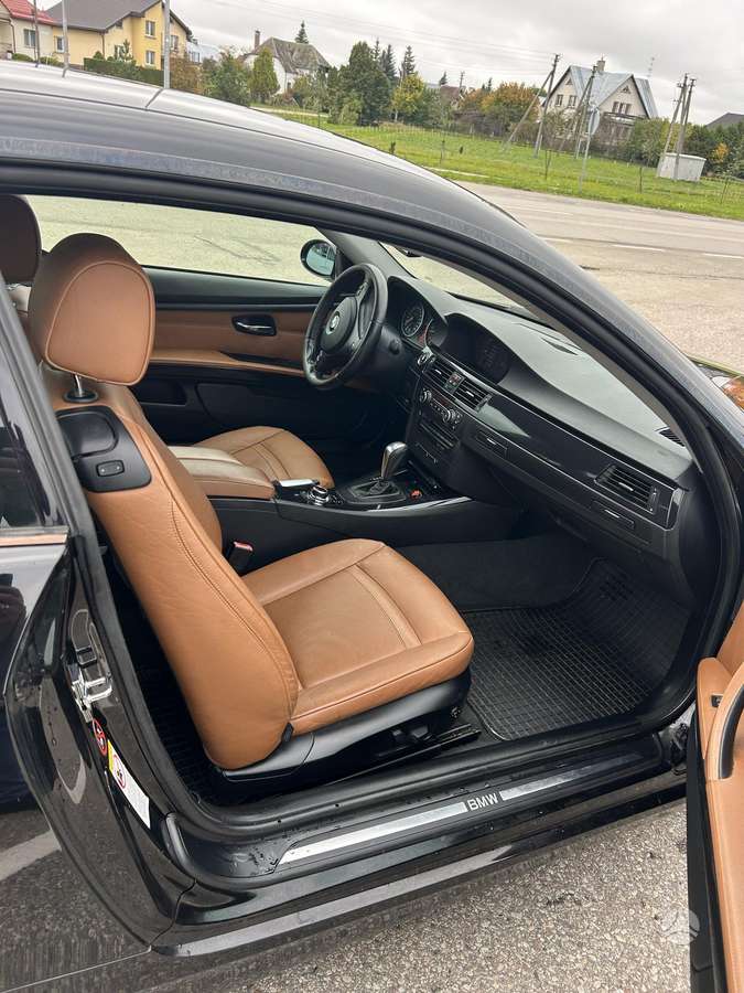 BMW 330, 3.0 l., Купе (coupe)