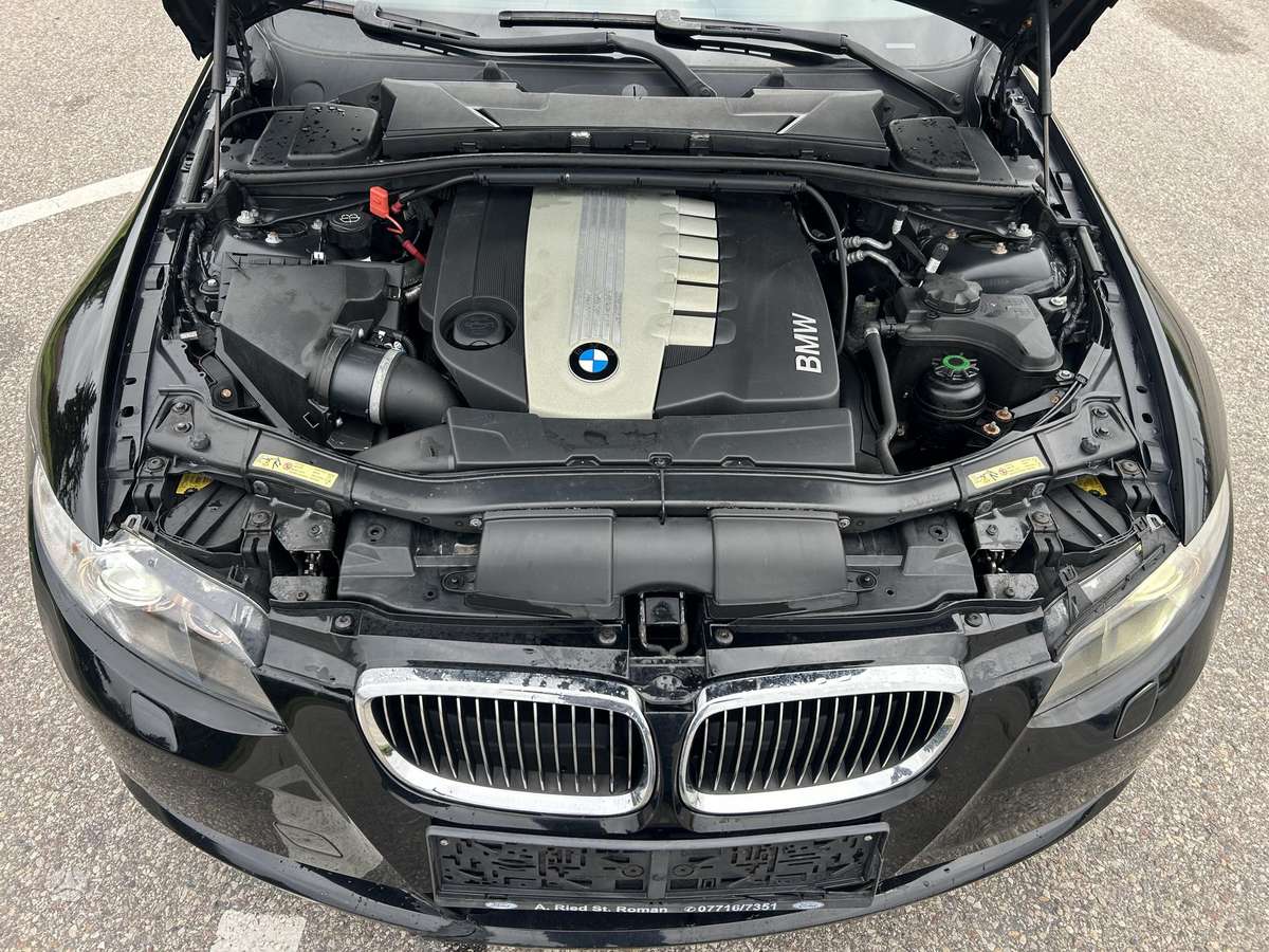 BMW 330, 3.0 l., coupe