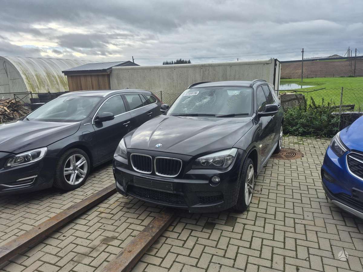 BMW X1 по частям