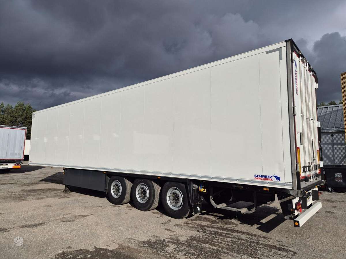 Schmitz SCB*S3B, refrigerated