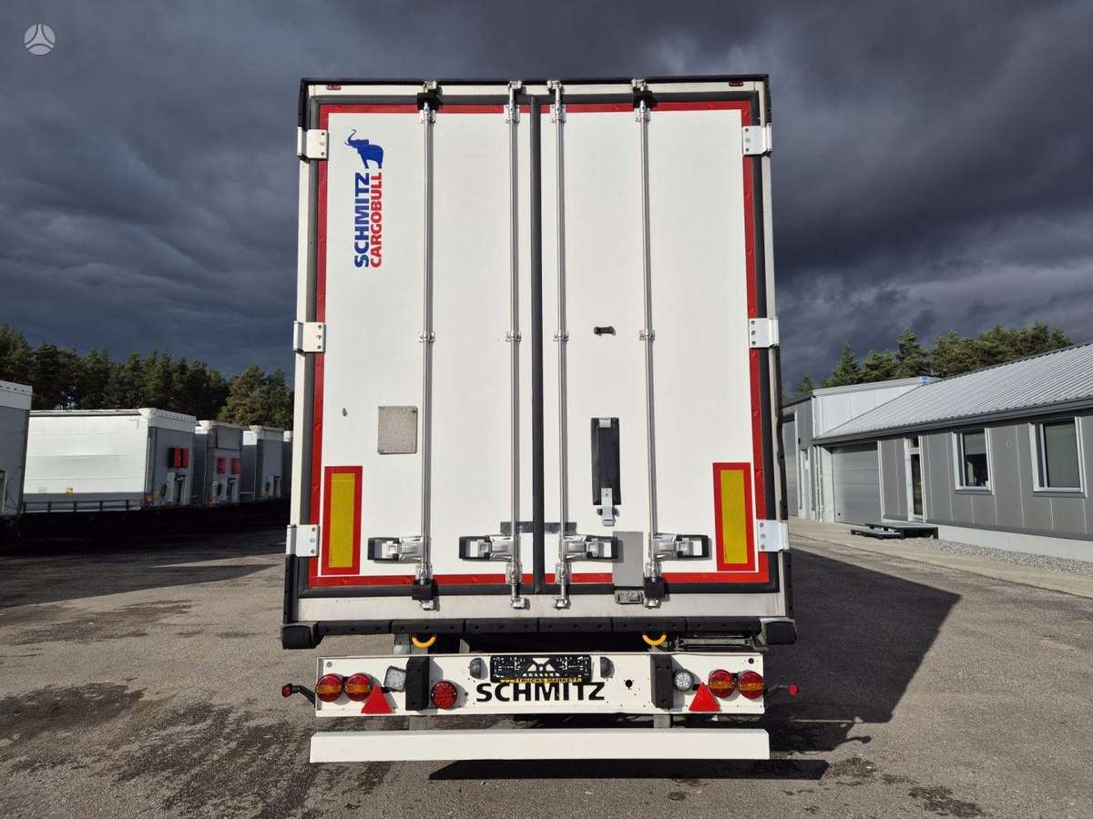 Schmitz SCB*S3B, refrigerated
