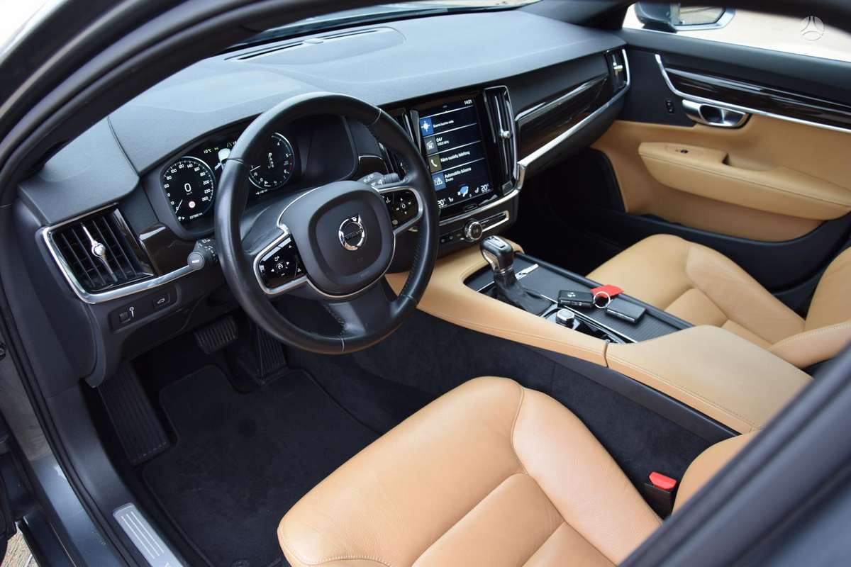 Volvo V90, 2.0 l., wagon