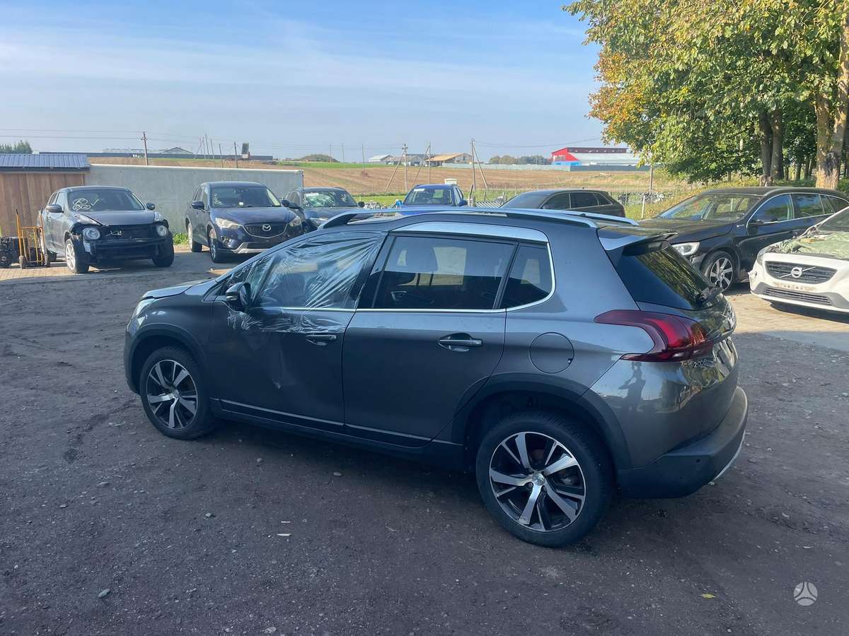Peugeot 2008 по частям