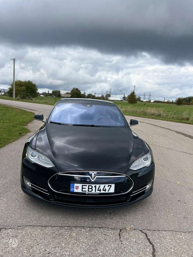 Tesla Model S, 70 кВт·ч, Хэтчбек