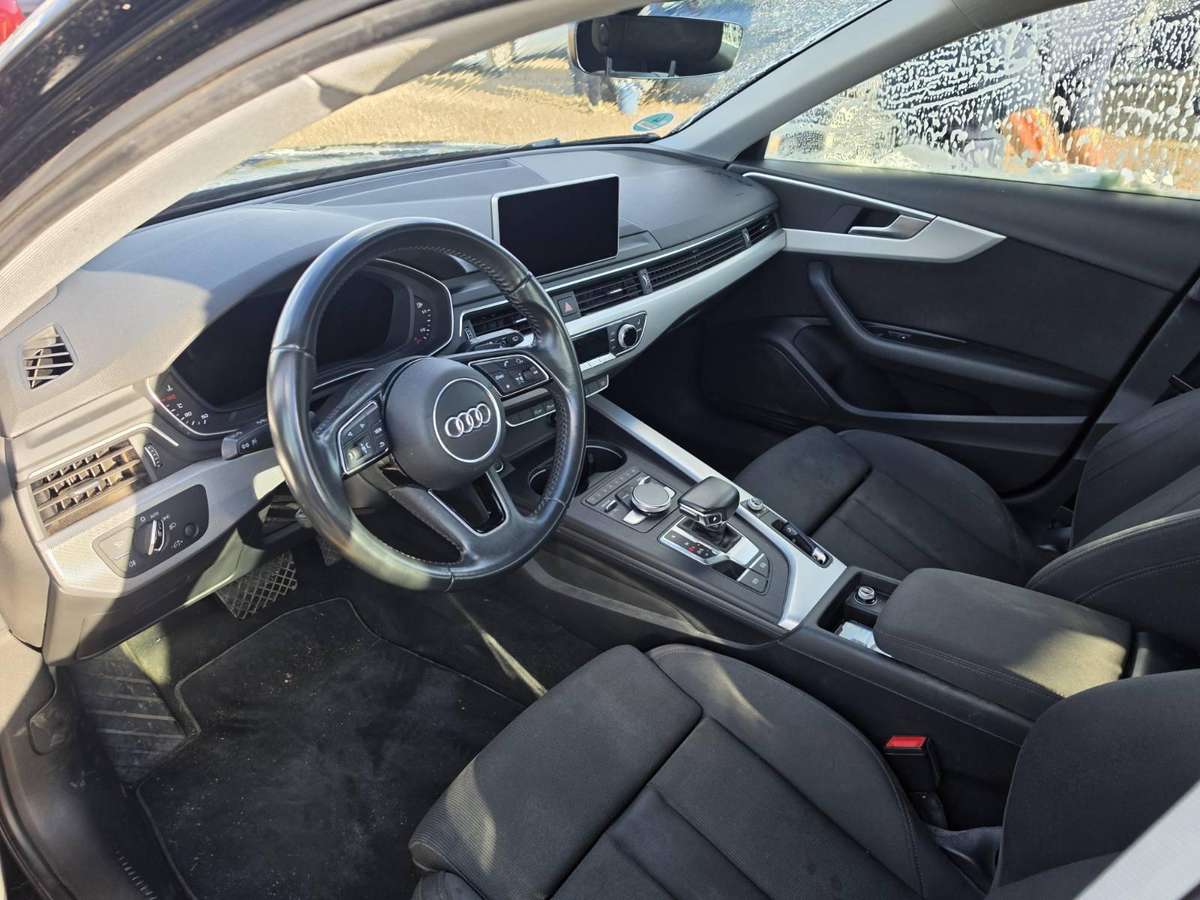 Audi A4, 2.0 l., universalas