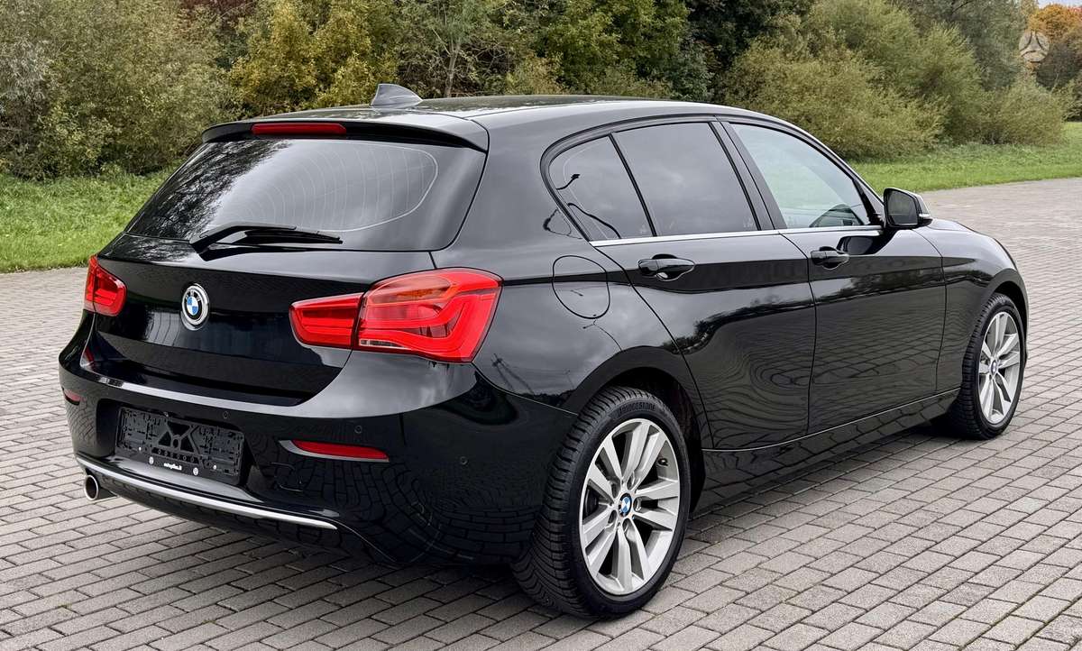 BMW 118, 2.0 l., hatchback