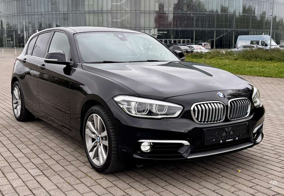 BMW 118, 2.0 l., hatchback