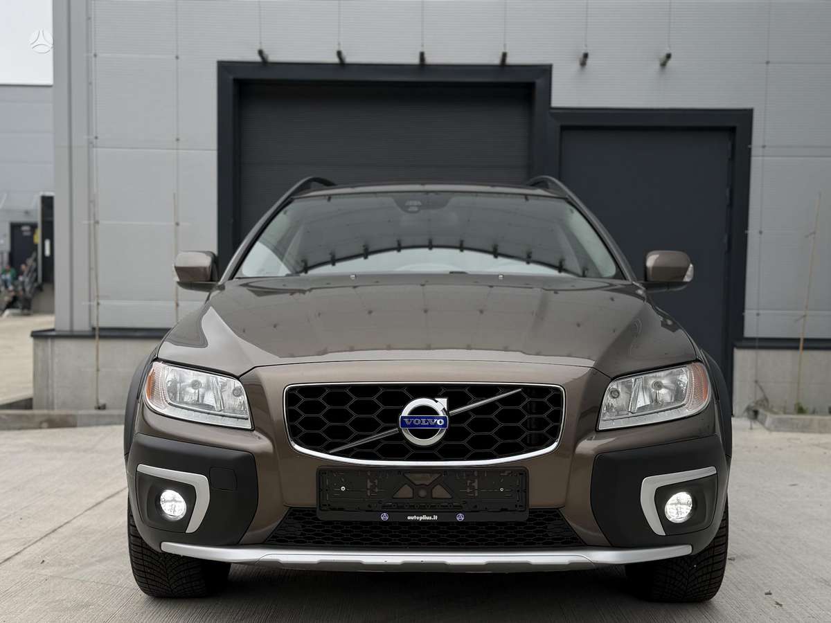 Volvo XC70, 2.0 l., wagon