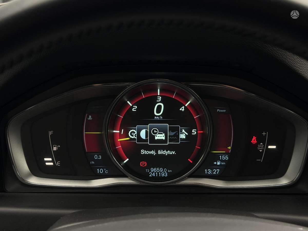 Volvo XC70, 2.0 l., Универсал
