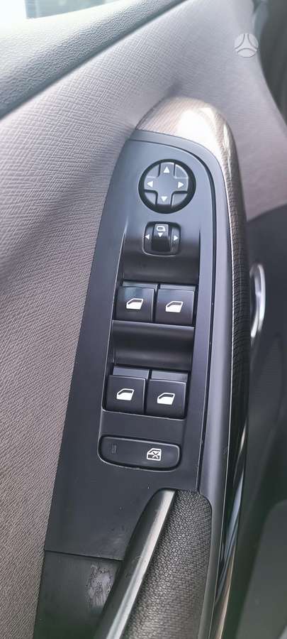 Citroen C4 Picasso, 1.2 l., Минивэн