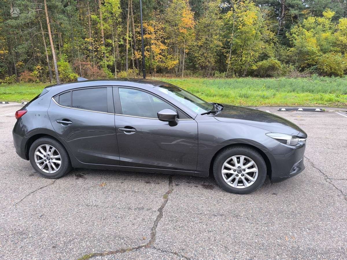 Mazda 3, 2.2 l., hatchback