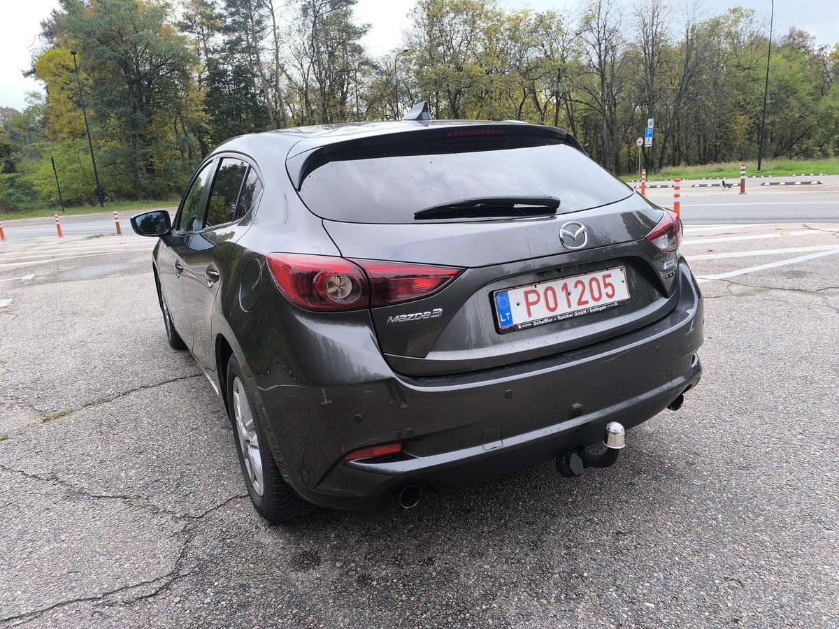 Mazda 3, 2.2 l., hatchback