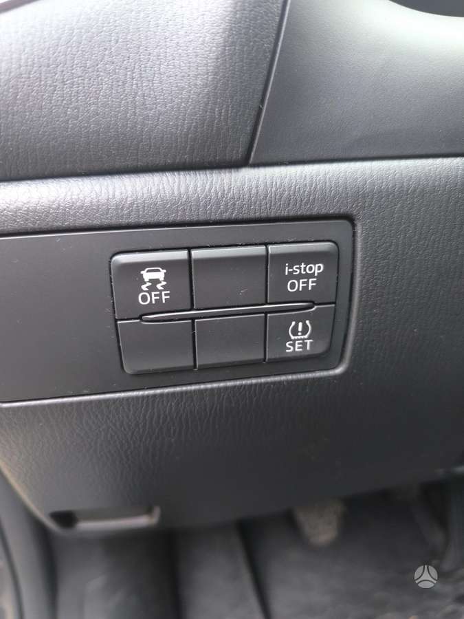 Mazda 3, 2.2 l., hatchback