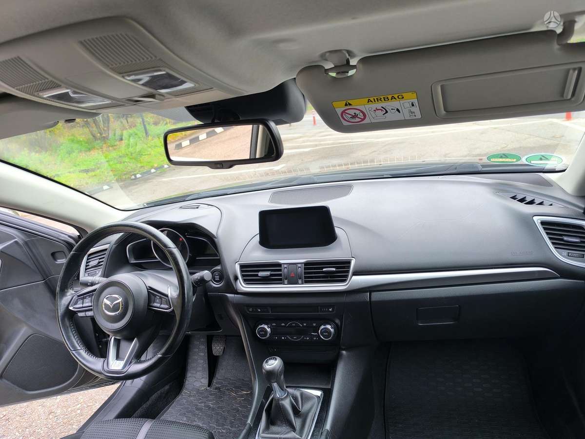Mazda 3, 2.2 l., hatchback