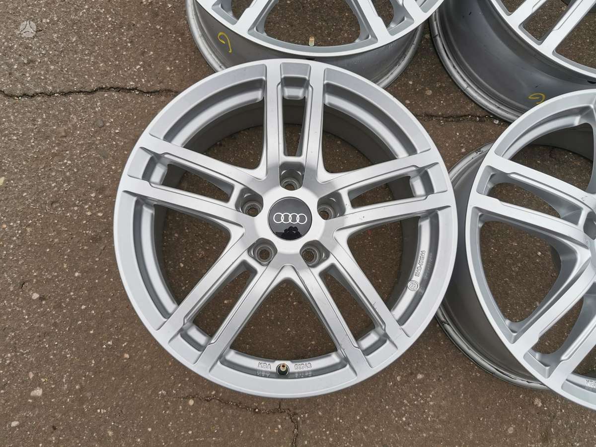 Audi A6 / Q5, light alloy, R17