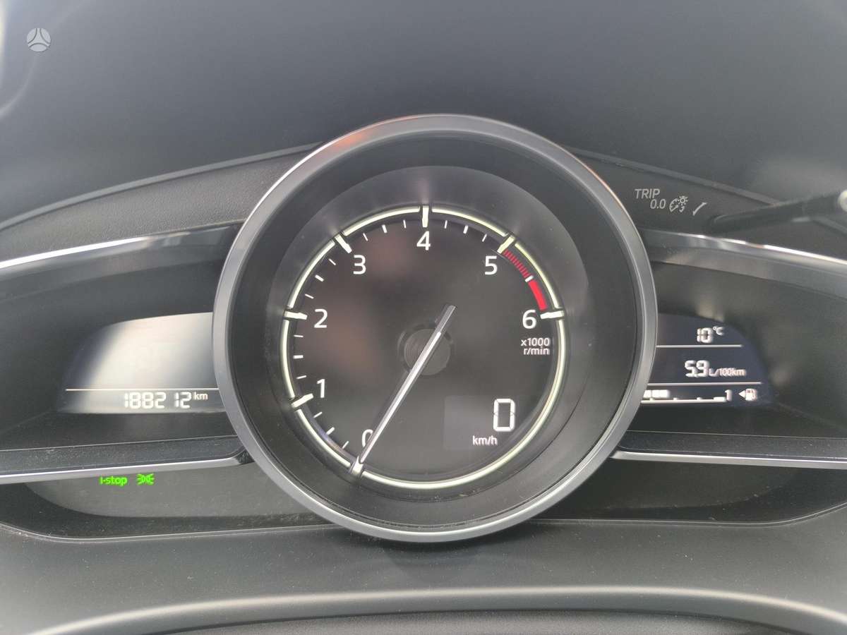 Mazda 3, 2.2 l., Хэтчбек
