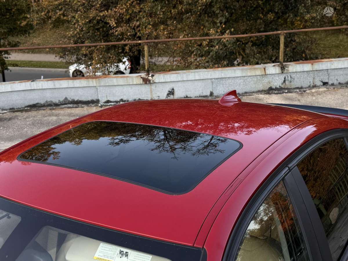 BMW 320, 2.0 l., Седан