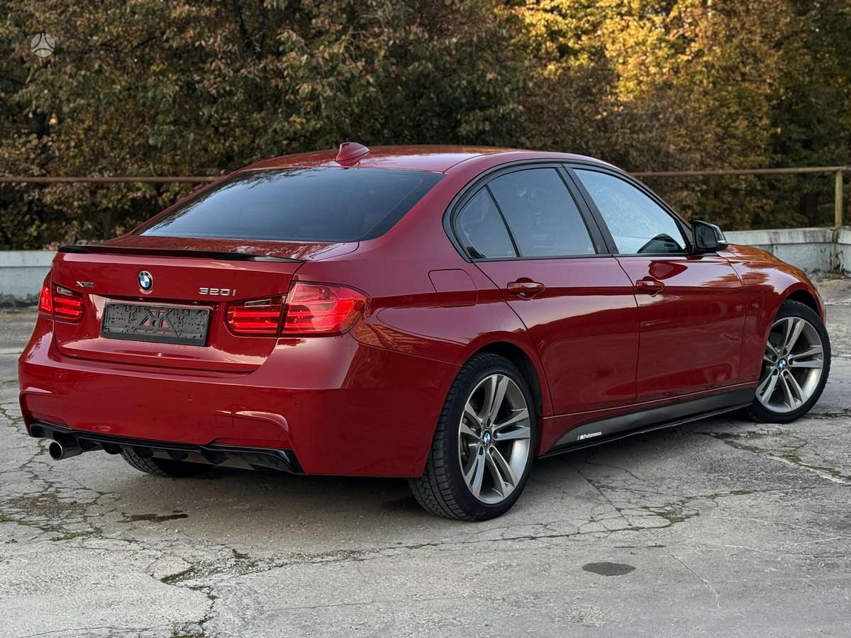 BMW 320, 2.0 l., Седан