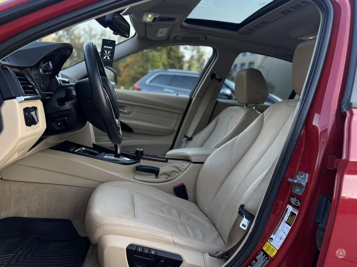 BMW 320, 2.0 l., Седан