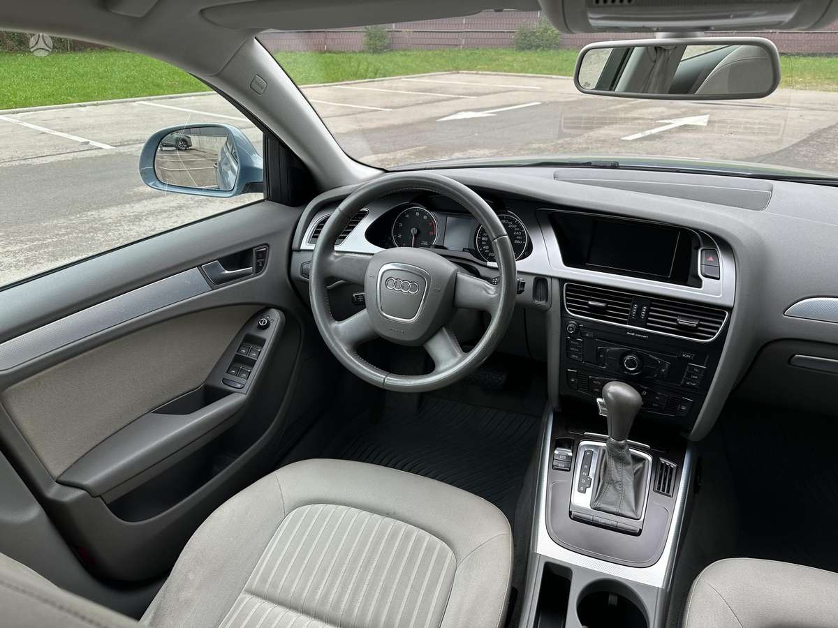 Audi A4, 1.8 l., Универсал