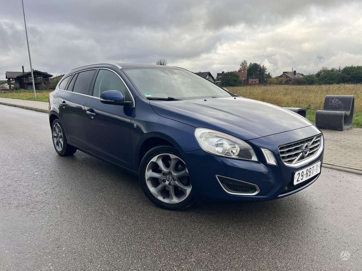 Volvo V60, 1.6 l., universalas